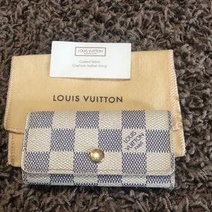 Louis Vuitton 4 Ring Keyholder
